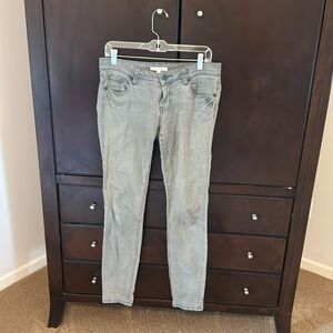 CAbi Skinny Jean - washed gray size 4